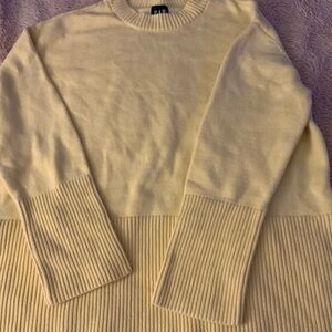 GAP Women’s Cream Sweater